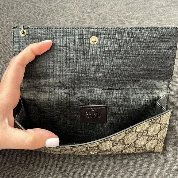 GUCCI supreme GG beige brown coated canvas wallet - Picture 9 of 13